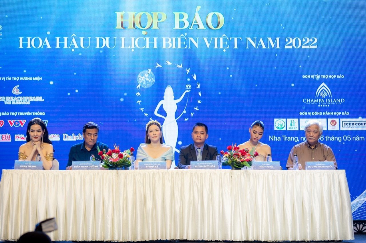 Ban Tổ chức cuộc thi Hoa hậu Du lịch Biển Việt Nam 2022.